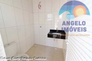 Casa pé na areia a venda no bairro Oásis em Peruíbe