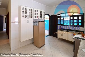 Casa á venda no bairro Cidade Nova Peruíbe em Peruíbe