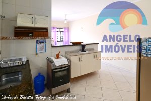 Casa á venda no bairro Cidade Nova Peruíbe em Peruíbe