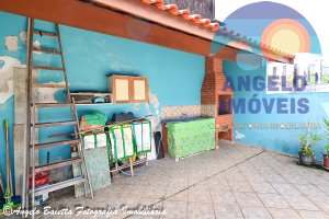 Casa á venda no bairro Cidade Nova Peruíbe em Peruíbe