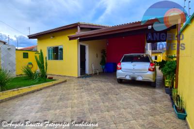 Casa em Peruíbe para venda