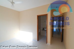 Casa á venda no bairro São Joao Batista em Peruíbe