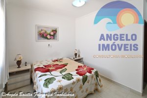 Casa á venda no bairro Jardim Beira Mar em Peruíbe