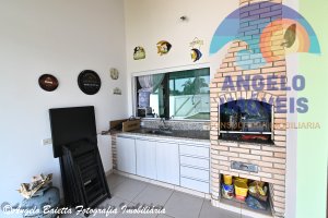 Casa á venda no bairro Jardim Beira Mar em Peruíbe