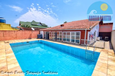 Casa em Peruíbe para venda