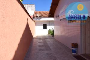 Casa lado praia localizaçao privilegiada