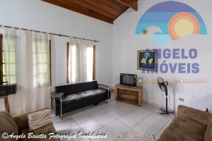 Casa á venda no bairro Cidade Nova Peruíbe em Peruíbe
