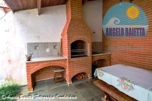 Casa á venda no bairro Tres Marias em Peruíbe