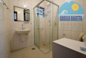 Apartamento á venda no bairro Samburá em Peruíbe