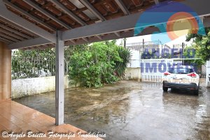 Casa á venda no bairro Centro em Peruíbe