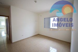 Casa para venda no bairro Ribamar em Peruibe