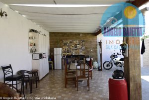 Casa á venda no bairro Maria Helena Novaes em Peruíbe