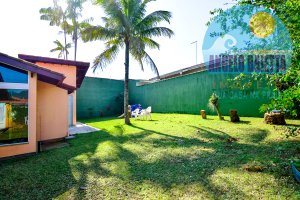 Casa em 2 lotes, 4 dormitórios (sendo 2 suítes), Balneário Stella Maris - Peruíbe.