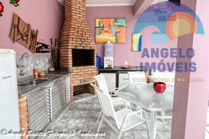 Casa para venda no bairro Tres Marias, entre 400 e 800 metros da praia