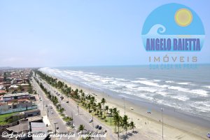 Apartamento frente mar á venda no bairro Centro em Peruíbe