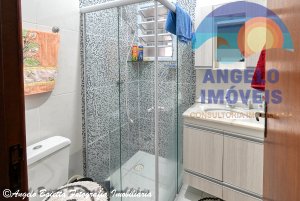 Casa com 3 dormitórios, piscina, á venda no bairro Park D Aville em Peruíbe