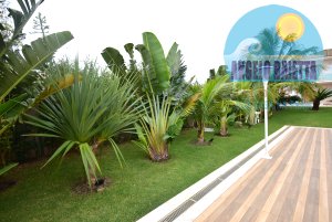 Sobrado á venda no condomi´nio Bougainvillée IV em Peruíbe