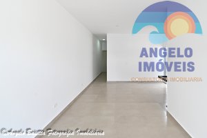 Casa á venda no bairro Flora Rica em Peruíbe