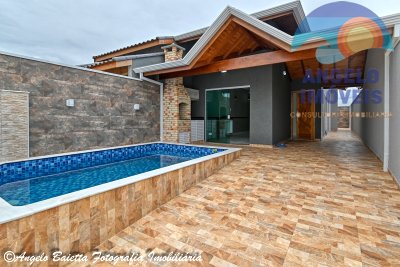 Casa em Peruíbe para venda