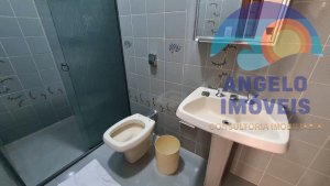 Casa com piscina á venda no bairro Oásis em Peruíbe