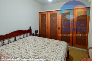 Casa á venda no bairro São João Batista em Peruíbe