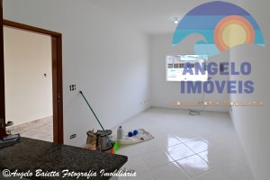 Casa á venda no bairro Ribamar em Peruibe