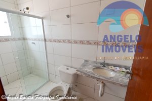 Casa á venda no bairro Ribamar em Peruibe