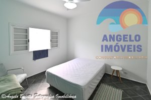Casa á venda no bairro Oásis em Peruíbe