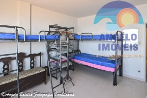 Apartamento frente mar á venda no bairro Centro em Peruíbe