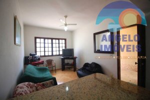 Casa á venda no condomínio São Luiz em Peruíbe