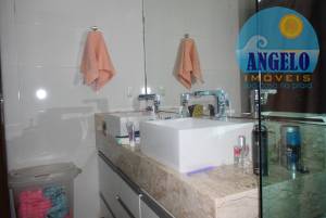 Casa alto padrão a venda no bairro Stella Maris em Peruibe
