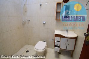 Casa á venda no bairro Jangada em Peruíbe