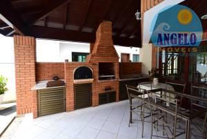 Sobrado no condominio Bougainvillée I para temporada em Peruíbe
