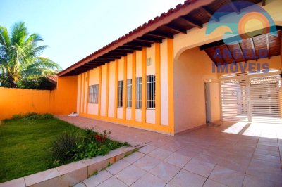 Casa em Peruíbe para venda