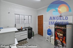 Casa com piscina pa venda no bairro Icaraiba em Peruíbe