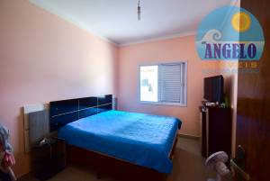 Casa com 3 dormitórios, Cidade Nova Peruíbe, entre 400 e 800 metros da praia