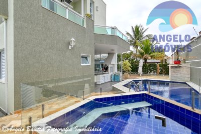 Casa em Peruíbe para venda