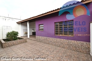 Casa com 3 dormitórios á venda no bairro Cidade Nova Peruíbe em Peruibe