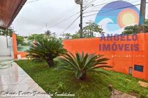 Casa com piscina em excelente localização á venda em Peruíbe- Litoral SP