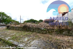 Terreno á venda no bairro Imperador em Peruíbe