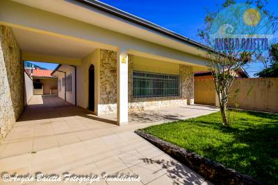 Casa em Peruíbe para venda