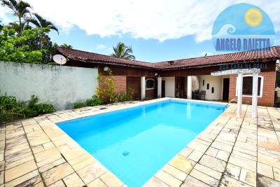 Casa em Peruíbe para venda