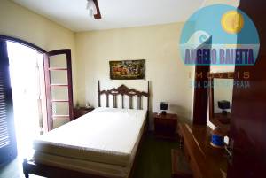 Casa á venda no bairro Tres Marias em Peruíbe