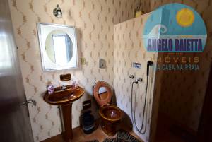 Casa á venda no bairro Tres Marias em Peruíbe