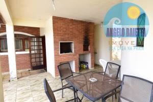 Casa á venda no bairro Tres Marias em Peruíbe