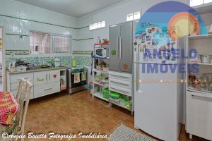 Casa lado praia á venda no bairro Cidade Nova Peruíbe em Peruíbe