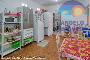 Casa lado praia á venda no bairro Cidade Nova Peruíbe em Peruíbe