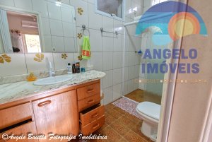 Casa lado praia á venda no bairro Cidade Nova Peruíbe em Peruíbe