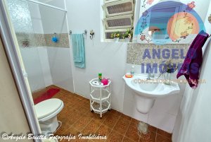Casa lado praia á venda no bairro Cidade Nova Peruíbe em Peruíbe