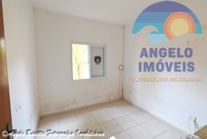 Casa á venda no bairro Antonio Novaes em Peruíbe